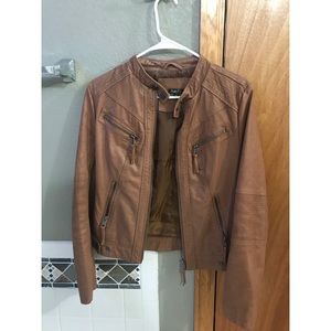 Nice going out jacket, you can add it to anything